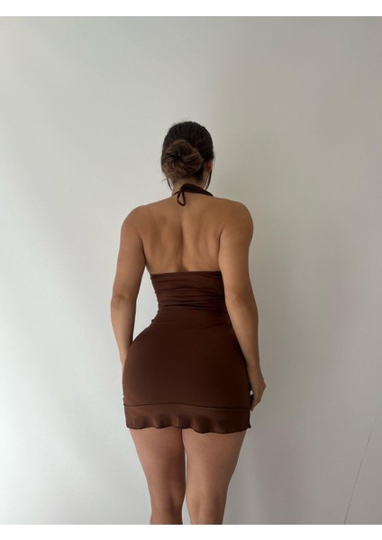 Kahve Askılı Toka ve Göğüs Dekolteli Mini Elbise fiyatları