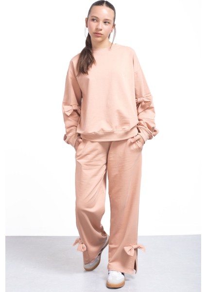 Bej Yırtmaçlı Paça Fiyonk Detaylı Kız Çocuk 2li Eşofman Takımı 21214