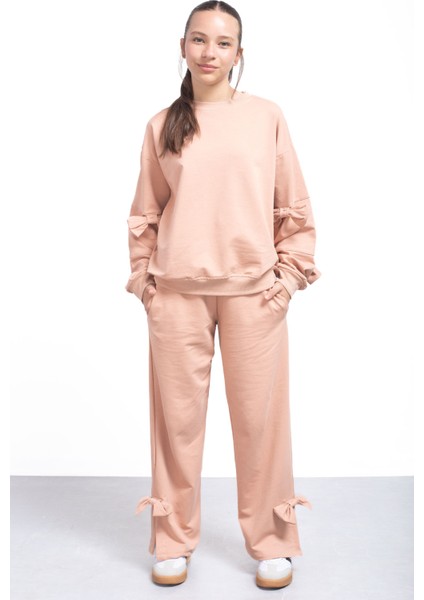 Bej Yırtmaçlı Paça Fiyonk Detaylı Kız Çocuk 2li Eşofman Takımı 21214 modelleri