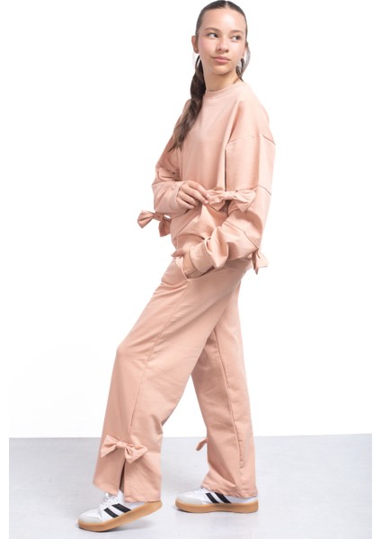 Bej Yırtmaçlı Paça Fiyonk Detaylı Kız Çocuk 2li Eşofman Takımı 21214 indirimleri