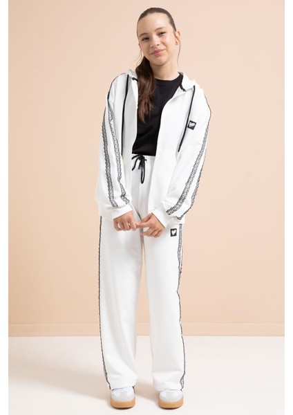 Beyaz Dantel Şeritli Hırkalı Kız Çocuk 2li Eşofman Takımı 21246 fırsatları