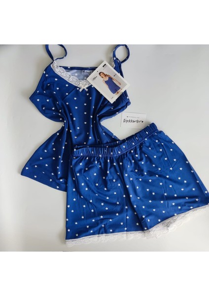 Kadın Beyaz Yıldız Desenli Pijama Takımı