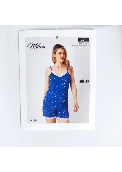 Kadın Beyaz Yıldız Desenli Pijama Takımı modelleri