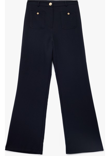 Düğme Detaylı Aplike Cepli Düz Bol Paça Kumaş Pantolon modelleri