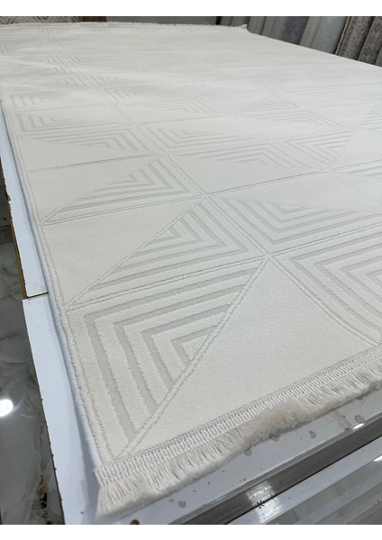 Beyaz Akrilik Halı Leke Tutmaz Yün Halı Oturma Odası Halısı Argın Halı modelleri