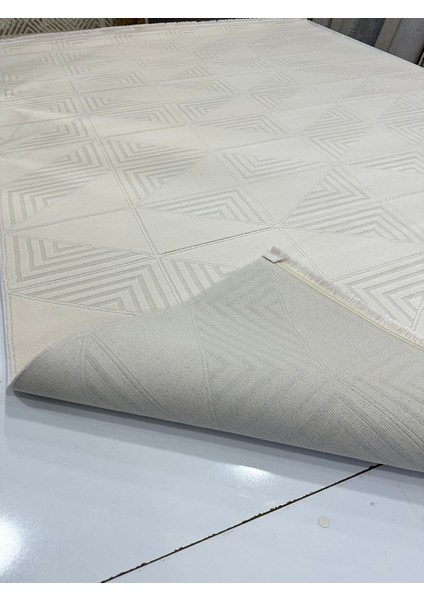 Beyaz Akrilik Halı Leke Tutmaz Yün Halı Oturma Odası Halısı Argın Halı