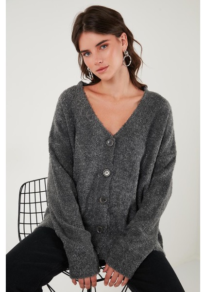 Oversize Fit Düğmeli V Yaka Uzun Kollu Triko Hırka Bayan Hırka 4616232