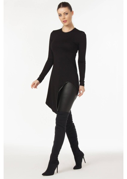 Kadın Siyah Asimetrik Kesim Bluz 19L6490