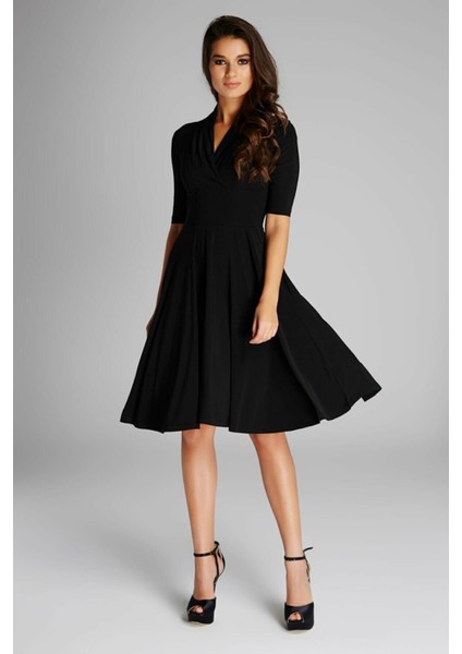 Yaka Detaylı Elbise fiyatları