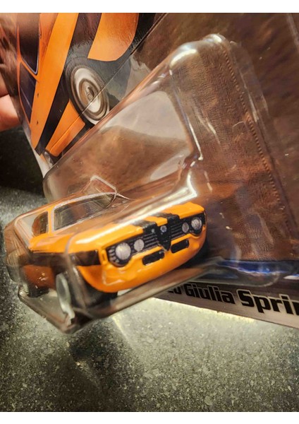 Premium 1/64 Alfa Romeo Giulia Sprint Gta - Fast And Furious fırsatları