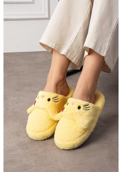 Kadın Panda Figürlü Sessiz Taban Peluş Ev Terliği fiyatları