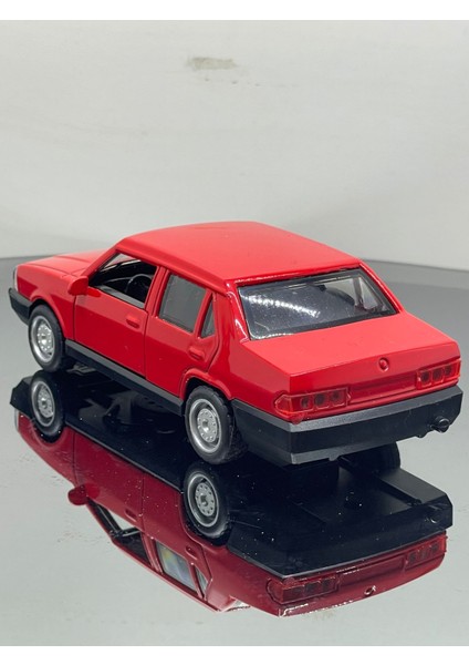 Metal 1.36 Tofaş Şahin Model Oyuncak Araba modelleri