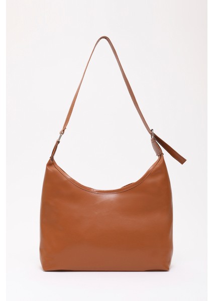 Taba SHK208 Yumuşak Suni Deri ,tek Bölmeli, Çıtçıtlı Ayarlanabilir Askılı Kol ve Omuz Çantası modelleri