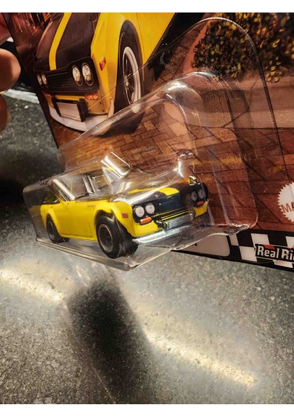Premium 1/64 Datsun 510 Wagon - Boulevard fırsatları