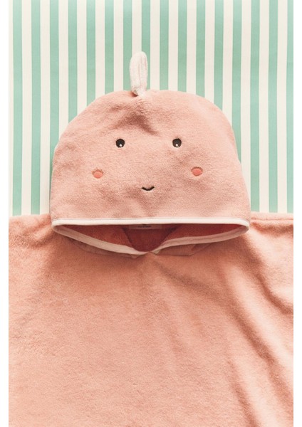 Pamuklu Somon Kapüşonlu Çocuk Ponço Havlu - Sevimli Yüz Desenli fiyatları