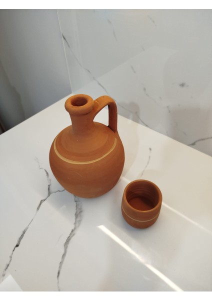 Dolap Boy El Yapımı Kahverengi Toprak Su Testisi (2 Litre) Buzdolabı Boyutuna Uygun (22 Cm) Bardak Hediyeli fiyatları