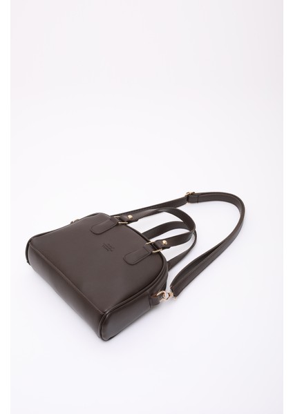 Kahve Rengi SHK205 Suni Deri Fermuarlı Tek Bölmeli Ayarlanabilir Askılı El,kol ve Omuz Çantası