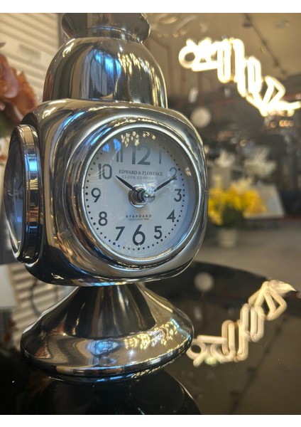 Masa Saati Evdema Vitale Sılver Metal Küp Saat 12*12*26 cm AK.IV0304 modelleri