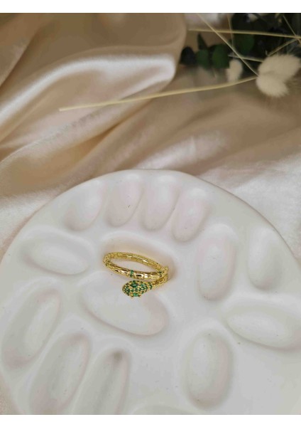 Yeşil Taşlı Sarma Tasarım Çelik Yüzük – Altın Kaplama Kadın Şık Takı indirimleri