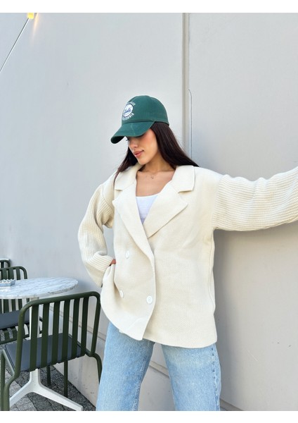 CKT0002 Kadın Ekru Blazer Kruvaze Düğmeli Oversize Triko Ceket fiyatları