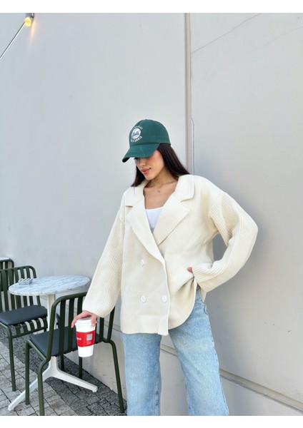 CKT0002 Kadın Ekru Blazer Kruvaze Düğmeli Oversize Triko Ceket fırsatları