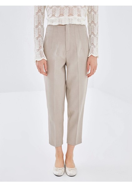 Lcw Vision Bej Kadın Havuç Kesim Düz Pantolon fiyatları