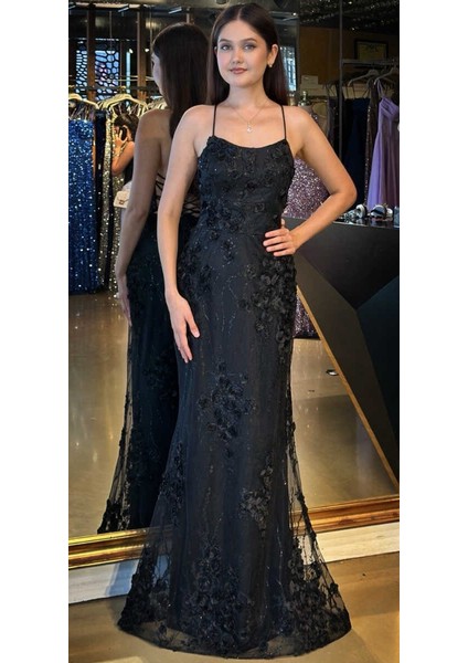 Siyah Ip Askılı Çiçek Detaylı Sırt Dekolteli Düz Kesim Tül Uzun Abiye Elbise 11060