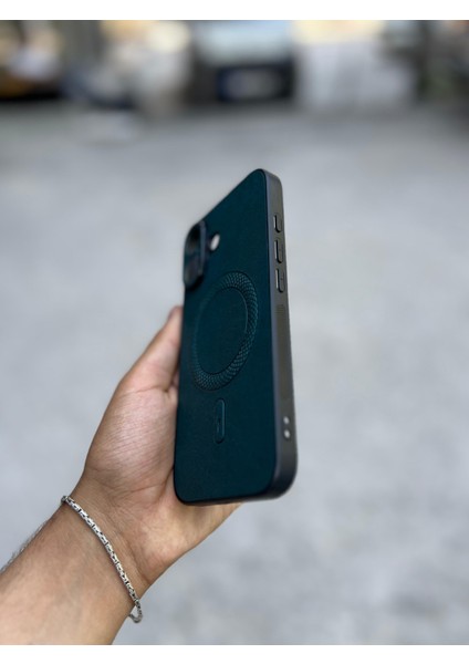 iphone 16 Uyumlu Magsafe Özellikli Deri Görünümlü Silikon Kılıf modelleri