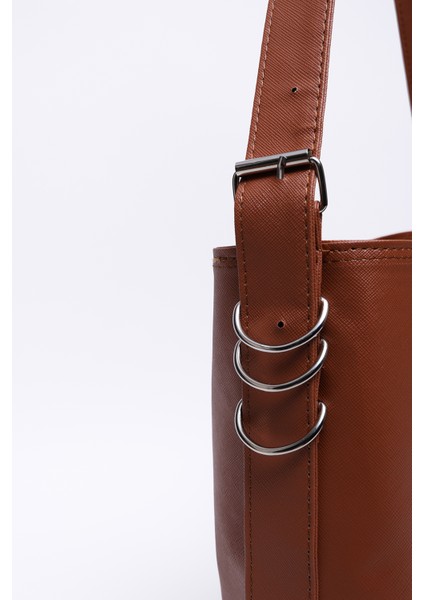 Taba SHK175 Salaş Suni Deri, Çıtçıtlı, Astarlı, Iç Cepli, Ayarlanabilir Askılı Kol ve Omuz Çantası