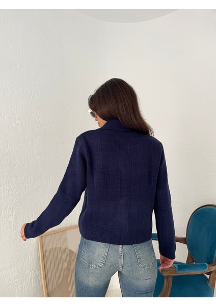 HRK0006 Kadın Tüvit Gold Düğmeli Cep Detaylı Crop Triko Hırka