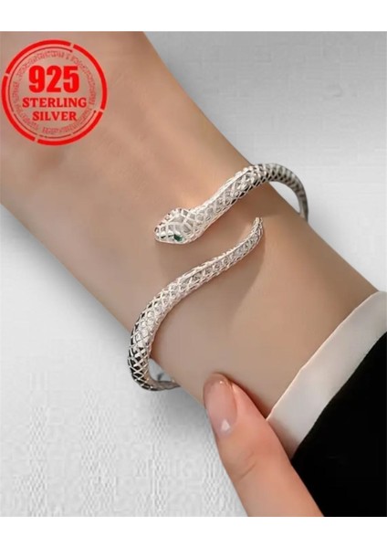 925 Ayar Gümüş Kaplama Yılan Figürlü Kadın Bileklik – Ayarlanabilir Şık ve Modern Tasarım