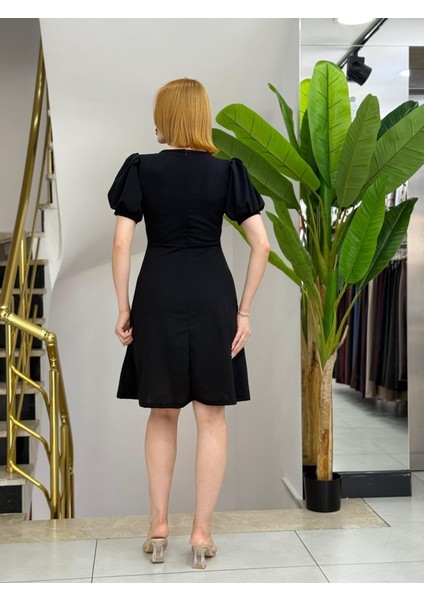 Kadın Kısa Kollu Bisiklet Yaka Önden Düğmeli Ithal Krep Elbise modelleri