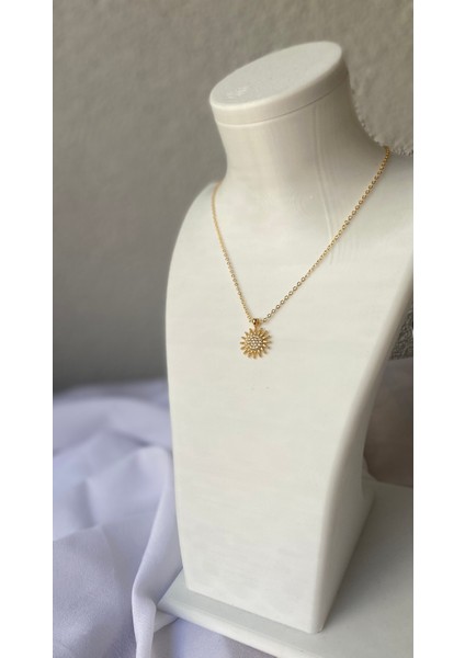 ÇELİK GÜNEŞ DETAYLI GOLD KOLYE