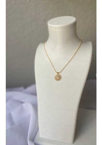 ÇELİK GÜNEŞ DETAYLI GOLD KOLYE
