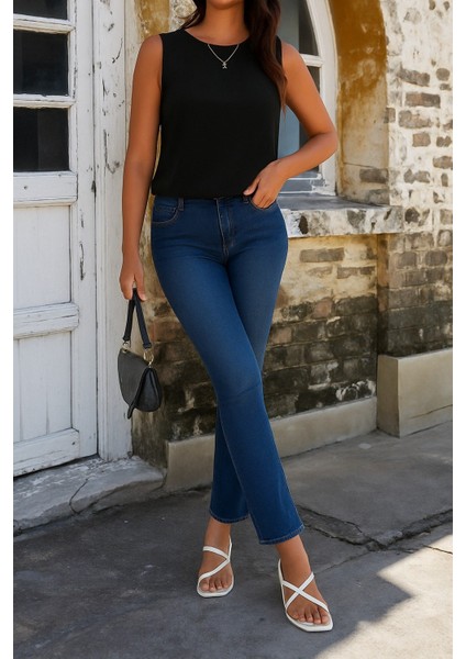 Kadın Askılı Yuvarlak Büzgü Yaka Sandy Bluz fırsatları