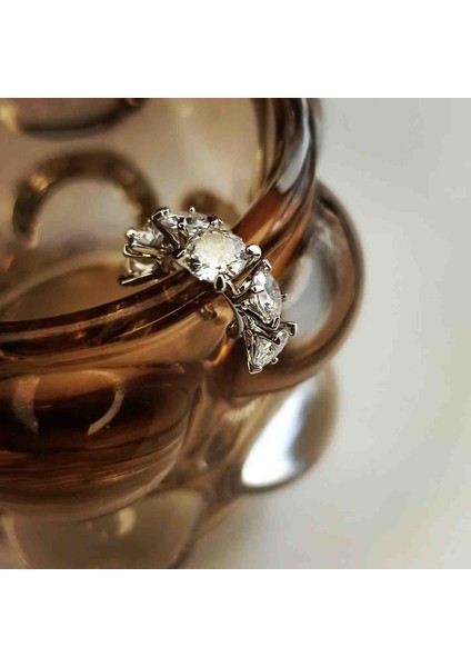 Özel Seri Zirkon Taşlı Tasarım Suyolu Earcuff indirimleri