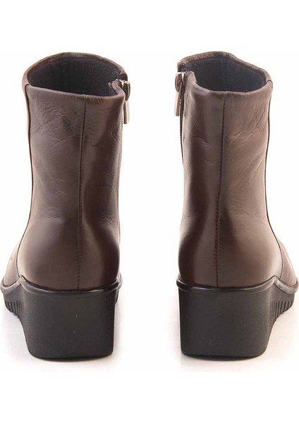 Kadın Bot 2001 fırsatları