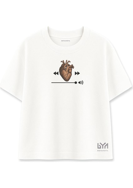 Kalp Çalar Beyaz Oversize Tişört