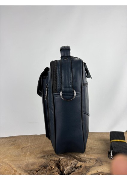 Deri El Çantası Telefon Bölmeli Lacivert fırsatları