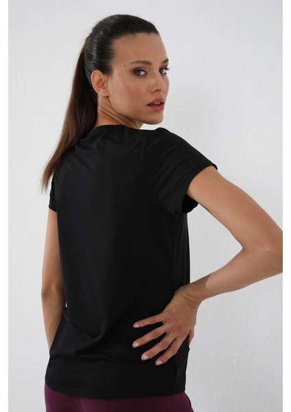 Tommy Life Siyah Basic Kısa Kol Standart Kalıp O Yaka Kadın T-Shirt - 97144 indirimleri