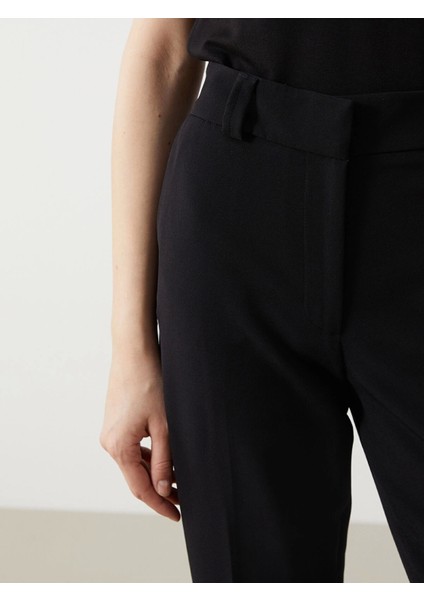 Lcw Modest Siyah Standart Fit Kadın Pantolon modelleri