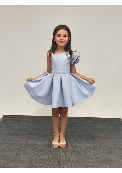 Kız Çocuk Abiye Mavi Kısa Tek Omuz Gül Detaylı Krep Kumaş Abiye Elbise 5-10 Yaş
