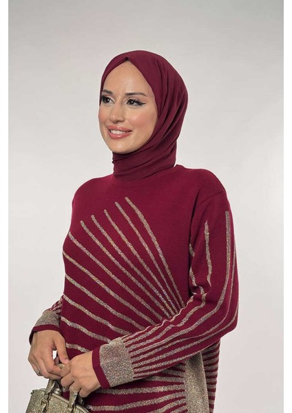 18306 Sim Detay Triko Elbise Bordo fırsatları