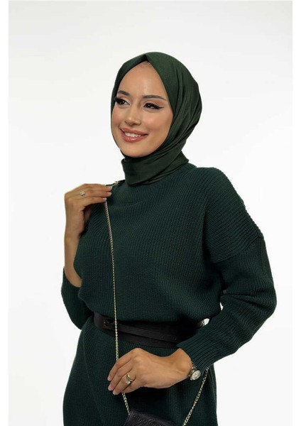 Yarım Balıkçı Yaka Elbise 18300 Zümrüt fırsatları