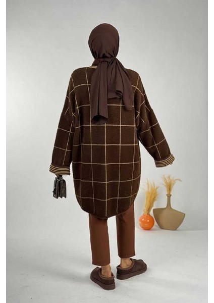 Kare Çizgili Düğmeli Hırka 18329 Kahverengi fiyatları