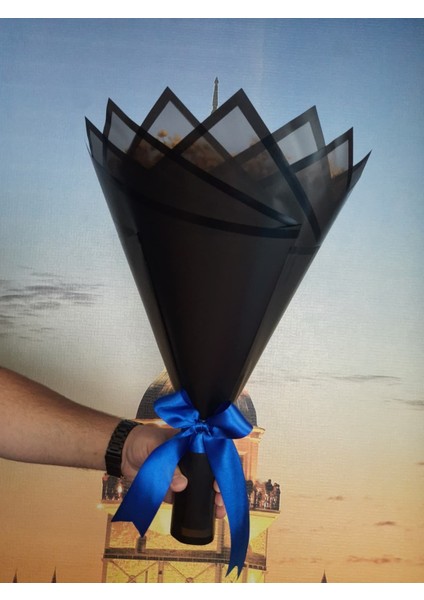 30 Lu LED Işıklı Kenar Süslemeli Solmayan Gül Buketi Mavi Gül Dışı Siyah fiyatları