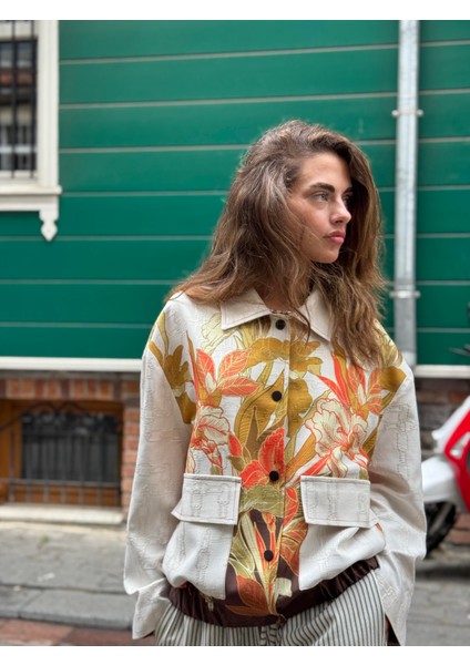 Tasarım Brooklyn Bomber Ceket Kadın Yaprak Desenli modelleri