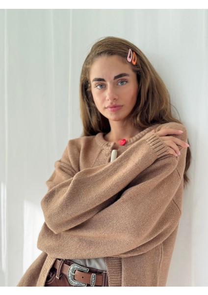 Kalp Düğmeli Simli Hırka Kadın Camel modelleri