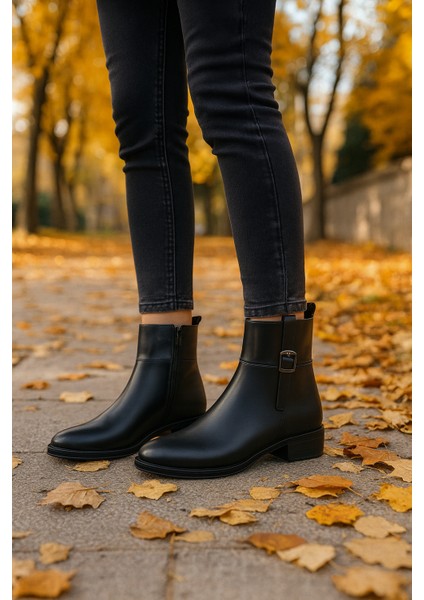 Kadın Deri Fermuarlı Bot 26104252K