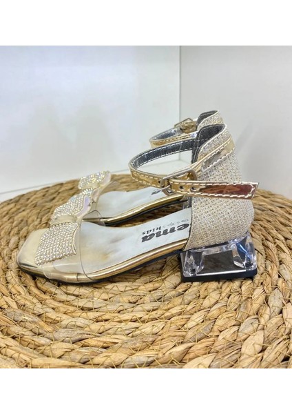 Fiyonk Topuklu Ayakkabı fırsatları